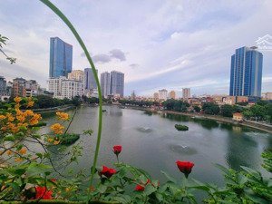 cực hiếm mặt hồ ngọc khánh 60m2 5 tầng 45 tỷ vỉa hè rộng view toàn hồ