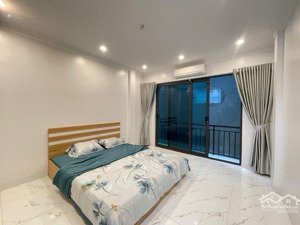 bán.nhà. đường tô hiệu hà đông trung tâm phố cổ, xe lexux đỗ , trong vòng 500 m ra cầu trắng