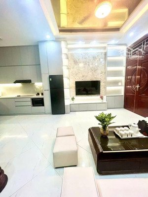 bán nhà trường chinh - siêu phẩm dân xây - ngõ thông tứ phía - tiện ích bạt ngàn - 8,6 tỷ