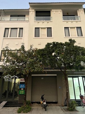 chính chủ bán liền kề khu b geleximco 60m2