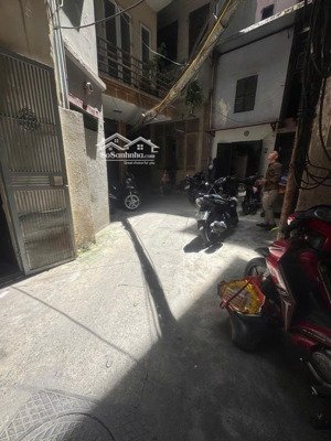 bán nhà mặt phố lò đúc hai bà trưng vị trí đẹp kinh doanh sầm uất