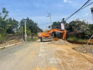 2.1 tỷ - 205m2 - nhuận trạch - cách trung tâm ub, trường học 400m