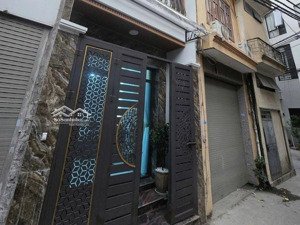 bán nhà mặt ngõ thông ô tô tránh gần ngã tư sở, diện tích 49m2 xây 5 tầng thang máy, giá 18 tỷ.