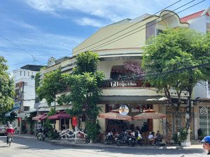 bán nhà góc 2 mặt tiền lý nam đế và khúc thừa dụ gần biển đang kinh doanh. giá 10.5 tỷ