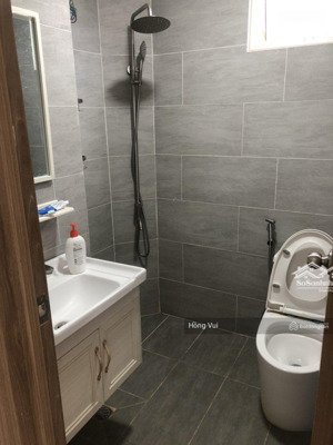 bán căn góc citisoho 2 phòng ngủ, 2wc giá 2.8 tỷ nội thất gần đầy đủ.lh 
