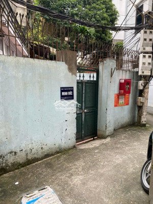 giá nhà đất rẻ như chung cư. giao thông thuận tiện, gần aeon, cầu vĩnh tuy, vinhome lb