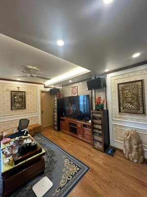 giá siêu rẻ !!! chính chủ bán gấp chcc 45m2 2pn mipec kiến hưng, hà đông. đủ nội thất ở ngay