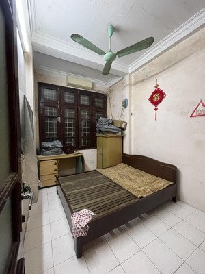 bán nhà phương mai- kim liên- 32m- 4 tầng- ngõ ô tô- sẵn sổ