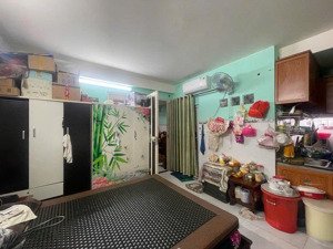 gà đẻ trứng vàng. siêu phẩm đầu tư