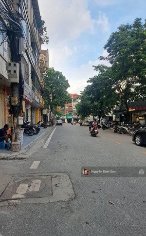 bán gấp nhà nguyễn sơn 101m 21 tỷ 4 tầng mặt tiền 5.1m ô tô tránh kinh doanh ở sướng.