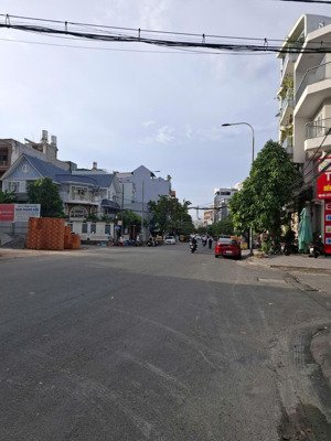 khu kiều đàm, dt 82m2, xây dựng tự do, hẻm ôtô kế bên, gần lotte, nhà cấp 4 trần xuân soạn