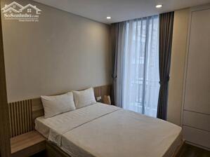 Cho thuê căn hộ 2PN rộng 70m2 tại Phan Kế Bính, Ba Đình, đầy đủ nội thất đẹp hiện đại