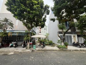 vị trí đẹp, ngay biển du lịch sơn trà, 75m2, mặt tiền trần thanh mại chỉ 13.2 tỷ sơn trà.