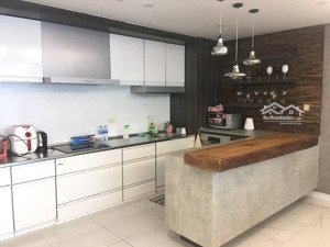 cho thuê căn hộ 120m2 - 2pn nội thất luxury tại hà nội aqua central, lh 