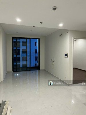 cần bán gấp căn 2pn - 63m2 giá 2,3 tỷ. sổ sẵn. chủ mới gửi. tầng cao