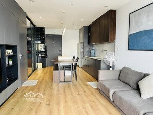 chính chủ cần bán gấp căn chung cư m - one gia định 70m2, 2pn - 2wc, giá 2 tỷ 250 còn thương lượng