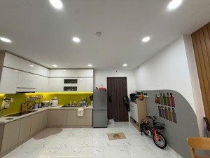 căn hộ 55m2-1pn lavida plus, đầy đủ nội thất giá full 3,8 tỷ đối diện tttm vivo city