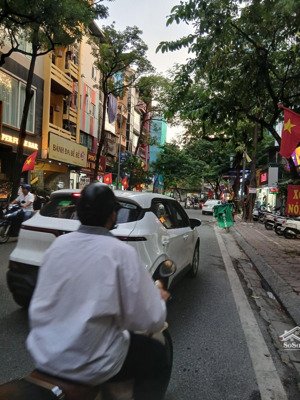 hiếm! tập thể nam đồng, đống đa, t2, 76 m2 (61m2 sổ đỏ), 5.x tỷ.