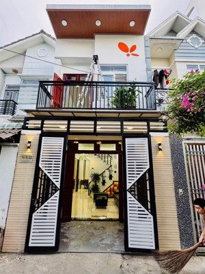 bán nhà sổ hồng riêng thạnh xuân 25 ngay ubnd thạnh xuân quận 12