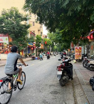 sài đồng phân lô ô tô tránh nhỉnh 10 tỷ 7 tầng - thang máy - kinh doanh