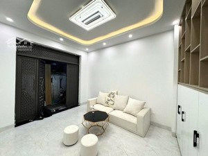siêu phẩm tại phố khương trung! ba gác đỗ cửa vài bước chân ra phố 38m2*6t, giá chỉ nhỉnh 8tỷ