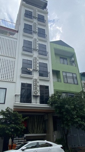 bán nhà mặt phố văn quán 80 m2, 8 tầng ô tô tránh, 24 phòng, full pccc, dòng tiền 1.5 tỷ/năm