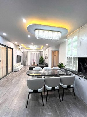 bán căn hộ 135m2, 4pn, 2wc tại hpc landmark 105, giá ưu đãi 8,5 tỷ, hà đông, hn