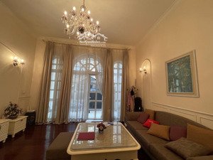 phố tây sơn 111m2 5 tầng mặt tiền 5.5m 25 tỷ đống đa