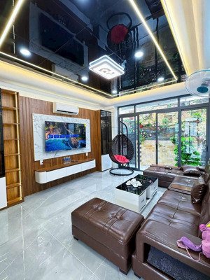 bán nhà 5 tầng, mới tinh (có thang máy) đường trước nhà 10m, p. bình trị đông a, q. bình tân