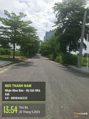 cực sốc!!biệt thự green city ngang 7m.đối diện công viên.đường 17.5m.hướng đông nam.giá 4.2ty(lvcc)