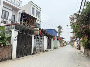 bán nhà 2,5 tầng ở ngay - gần cầu thượng cát - ngõ ô tô thông tứ tung - nhà còn đẹp ở ngay