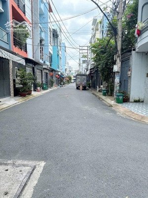 61. hẻm nhựa 8m thông - đường số 5 bhh sát aeon tân phú - 83m2 4 tầng giá chỉ 7,8 tỷ tl