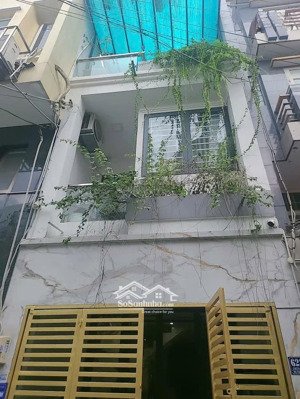 bán nhà đẹp- hẽm ô tô tãi cmt8 . p. 15 quận 10
-diện tích: 49,8 ( 3,6 x14 ) - tổng 49,8m2