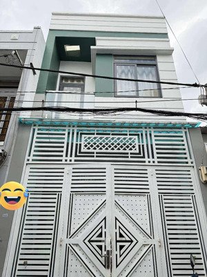 hẻm đẹp sát aeon mai tân phú giá chỉ 4750 nhà 2 lầu 2 pn 2 wc nhà mới vào ở ngay