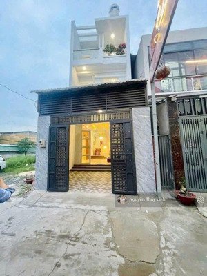 4.8 tỷ- nhà 3 tầng sân xe hơi- tx39- hà huy giáp 200m- phường thạnh xuân- quận 12 (ngã tư ga 2.5km)