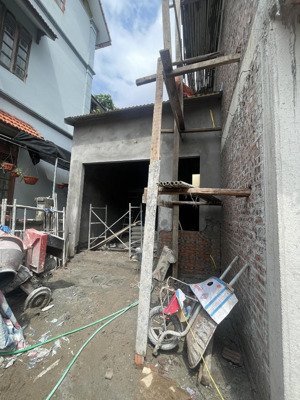 bán đất tặng c4 tại văn hội,văn bình,thường tín,dt54m mt4,2m giá 3,5 tỷ. gần chợ văn hội bám ql1a