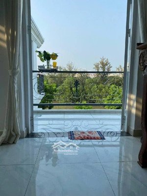 bán nhà quận 2- cách nguyễn duy trinh chỉ 50m- ô tô ngủ trong nhà-khu dân cư an ninh- chỉ 7,5 tỷ