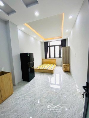 phòng trọ giá rẻ phù hợp sinh viên full nội thất nhà mới có thang máy