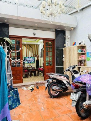 cực hiếm ! chỉ 160tr/m2 có nhà phố kim giang, thanh xuân, 66m2x4t, giá 10.8 tỷ, 20m ra oto tránh