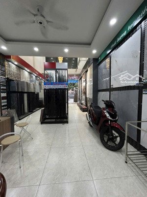 ngôp bank mặt tiền biệt phủ hoàng gia-gò dầu tân phú 138m2-7tầng thang máy nhỉnh 27tỷ