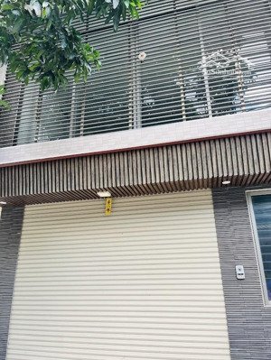 bán nhà vỉa hè rộng, ô tô tránh gần trường chinh, ngã tư sở , dt50m x 5t, lô góc thoáng sáng