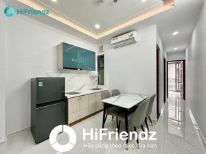 cho thuê căn hộ 2pn ban công 50m ngay công viên hoàng văn thụ