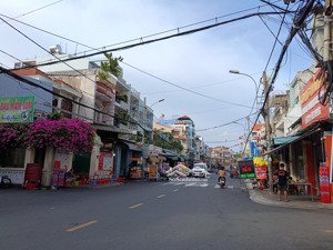 nhà mặt tiền cư xá phú lâm b kinh dương vương quận 6 , 7.5x8m , 2 tầng chỉ 8tỷ nhỉnh