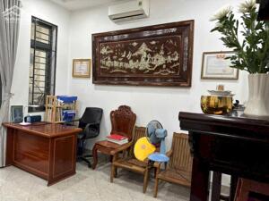 Bán nhà 1 trệt 2 lầu gần Topaz Twins Thống Nhất, Biên Hòa, 84m2, giá 8 tỷ 700.