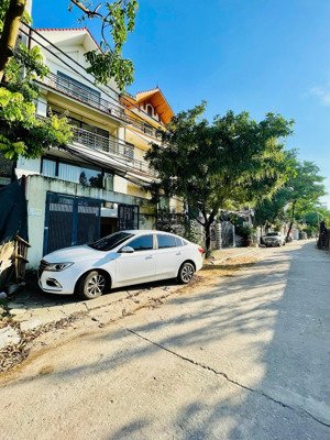 mặt phố an dương vương - diện tích 110m2, 4 tầng, 1 hầm, kinh doanh vỉa hè, giá đầu tư: 29.5 tỷ