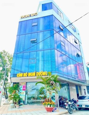 hạ giá bán toà căn hộ view biển phạm văn đồng- tđc hòn đỏ