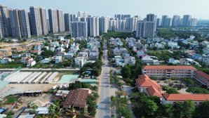 hàng cực hiếm - bán mặt tiền 9a diện tích 320m2 (16x20m) đướng 30m. cách vinhomes 700m giá đầu tư