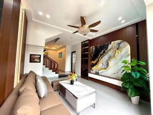 bán nhà bắc từ liêm - 42m2 - 5 tầng - giá 7,3 tỷ. lô góc, ô tô 16c đỗ cửa, gần đl tây thăng long