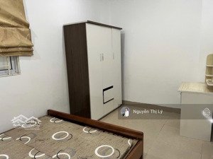 tòa chdv 10t thang máy quan hoa 180m ôtô tránh thu 3 tỷ/năm hiếm trung tâm cầu giấy (gcg5010028)