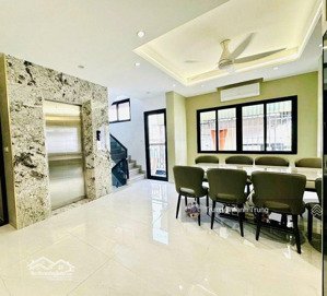 cực chất! thịnh hào tôn đức thắng, lô góc sáng, 5 tầng xây mới vào ở luôn. kinh doanh đỉnh!